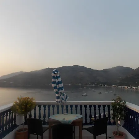 شقة Annas Livadia (Tilos)