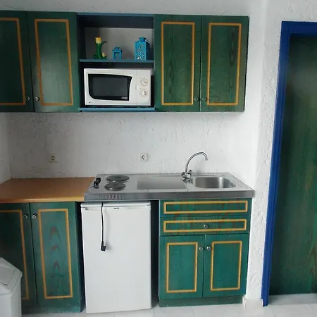 Apartment Annas Livadia (Tilos)