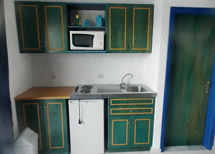 Daire Annas Livadia (Tilos)